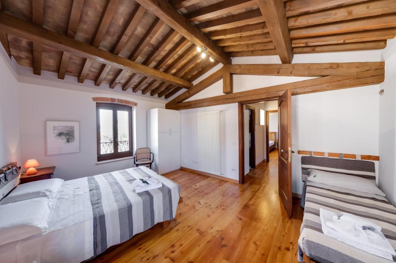 Ca' Gremal - Casa Vacanze Tra Le Colline Del Garda - Calmasino Di Bardolino Bagian luar foto