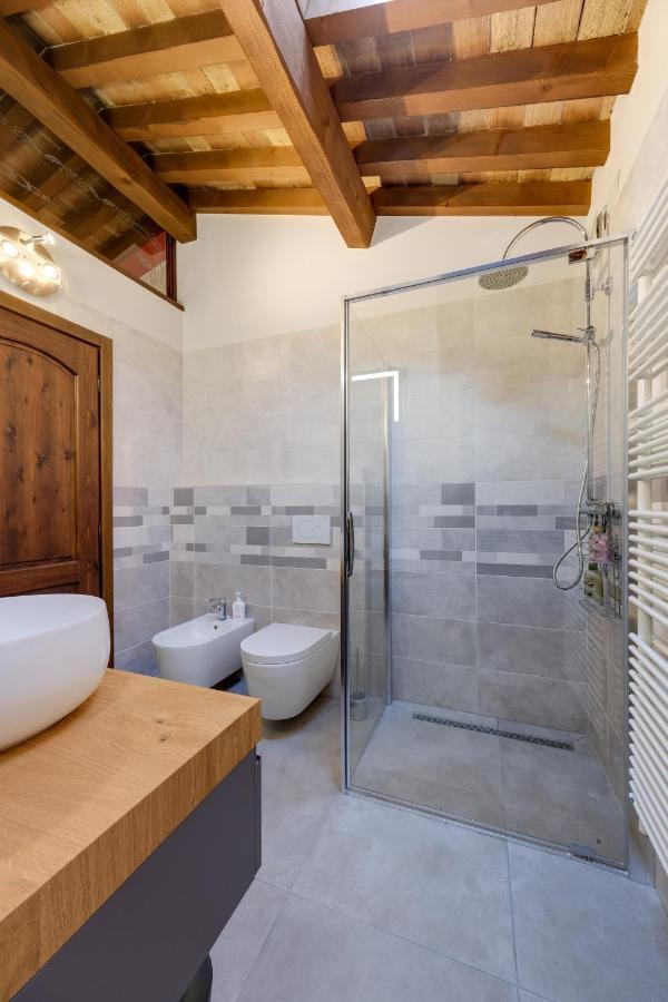 Ca' Gremal - Casa Vacanze Tra Le Colline Del Garda - Calmasino Di Bardolino Bagian luar foto